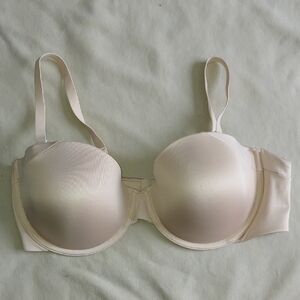 Maidenform Cream Underwire Bra 38C
